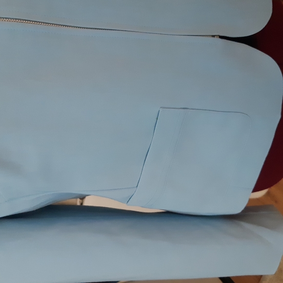 Clean blazer w/zipper - Picture 3 of 6